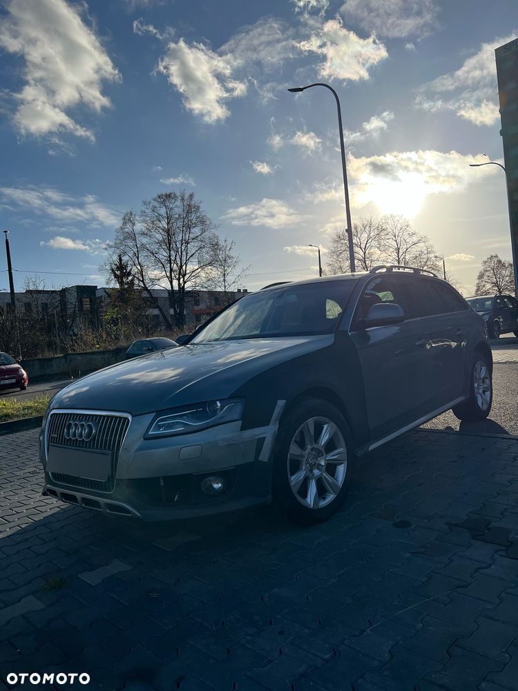 Audi A4 Allroad - 2