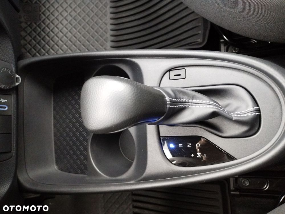 Toyota Aygo X - 24