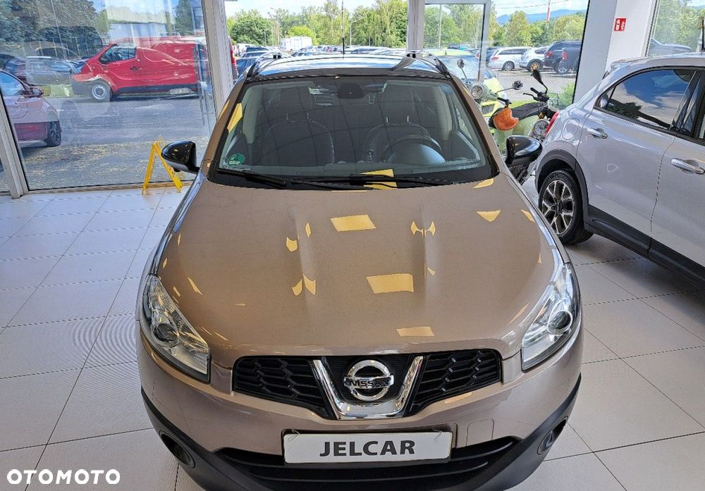 Nissan Qashqai - 4