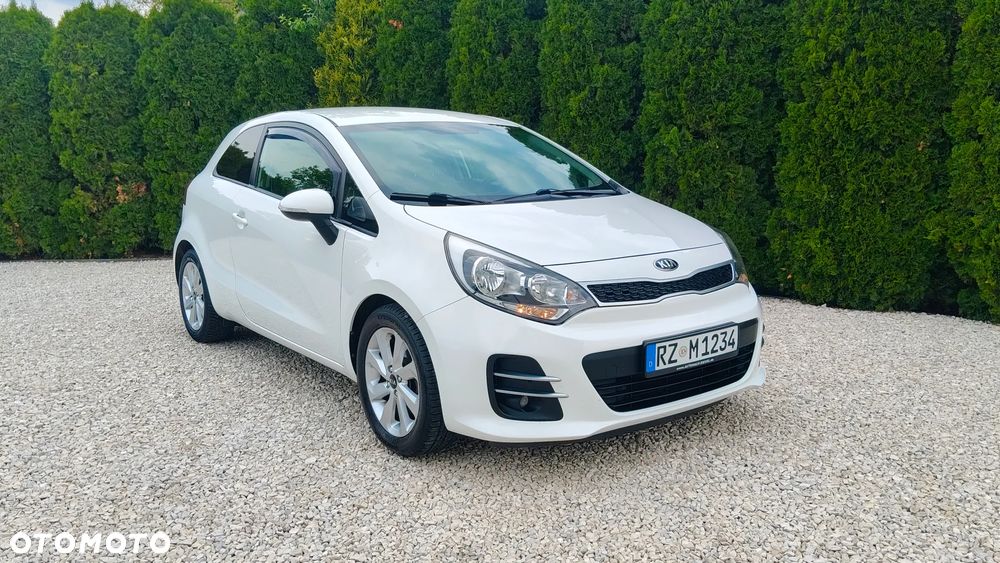 Kia Rio 1.4 Dream Team Edition - 10