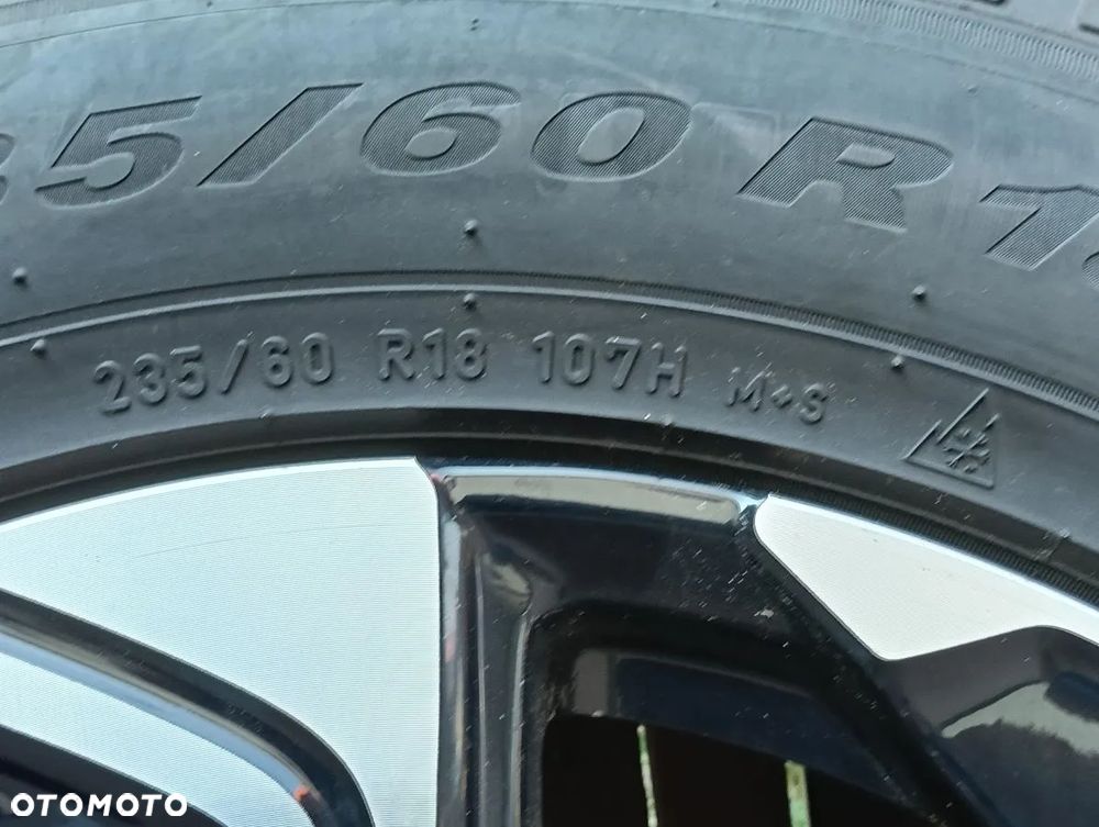 HONDA CR-V 19-23r Koła z Oponami Zimowymi 235/60 R18 PIRELLI 18r - 17