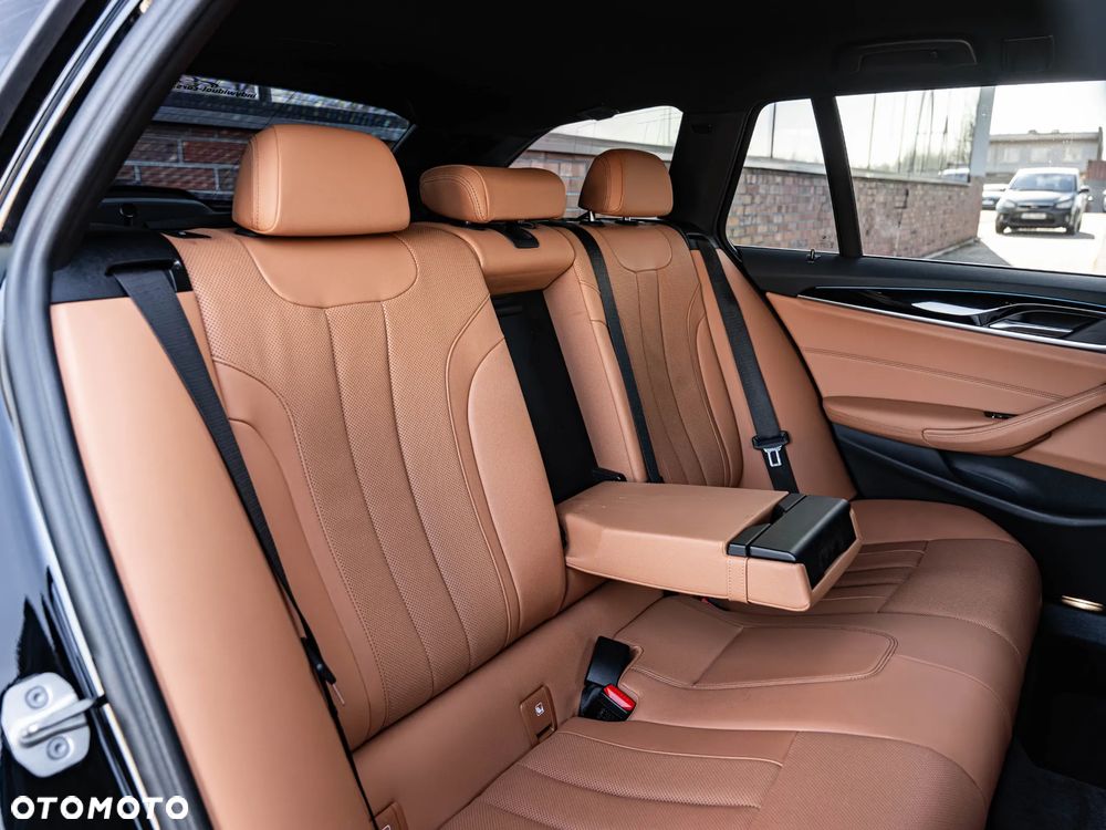 BMW Seria 5 - 27