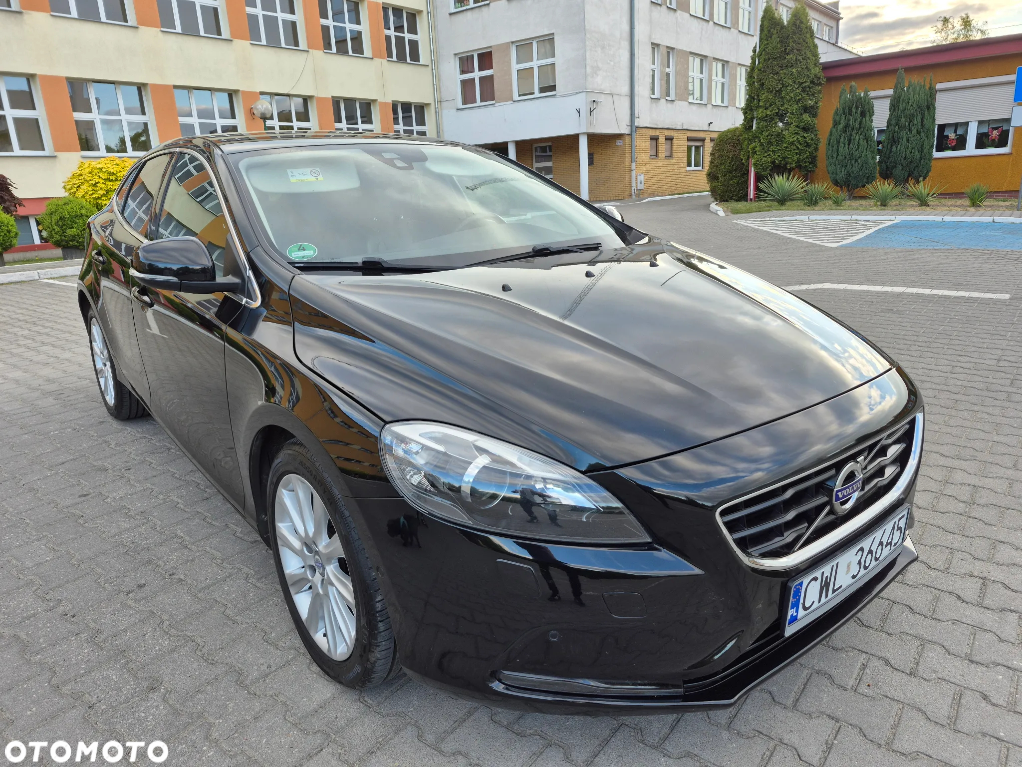 Volvo V40 D2 Drive-E Summum - 33