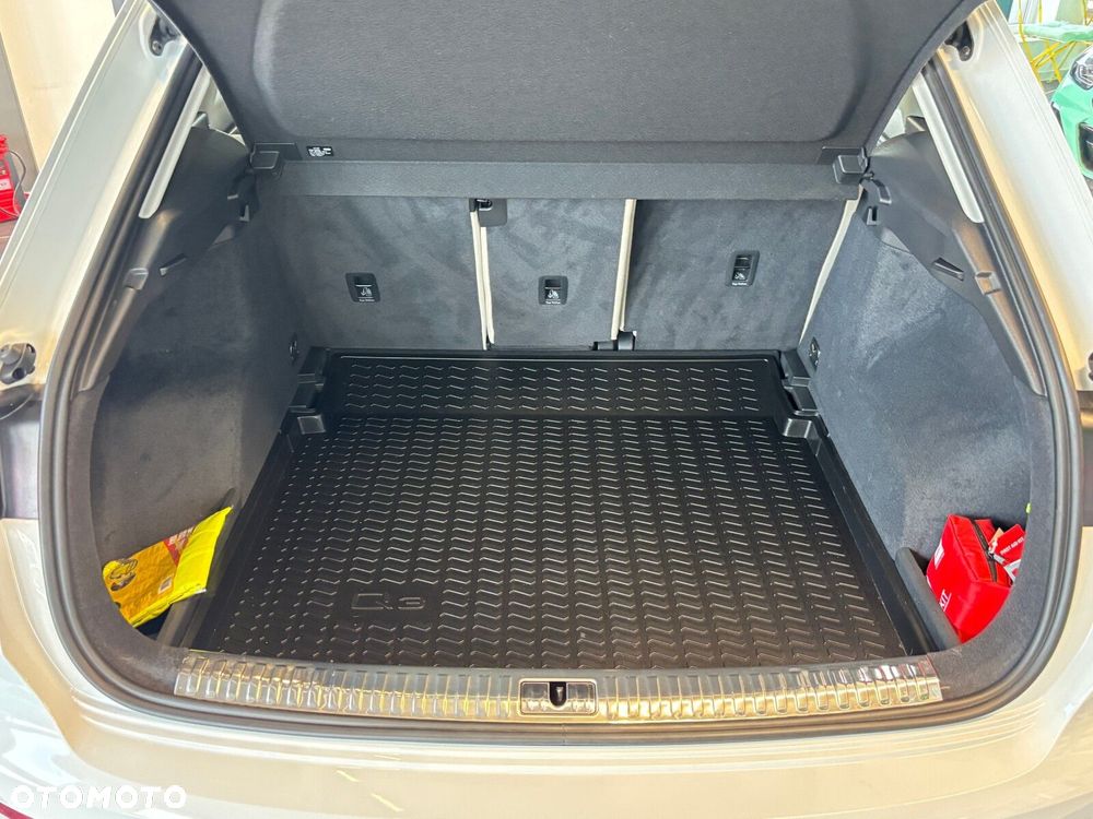 Audi Q3 Sportback - 31