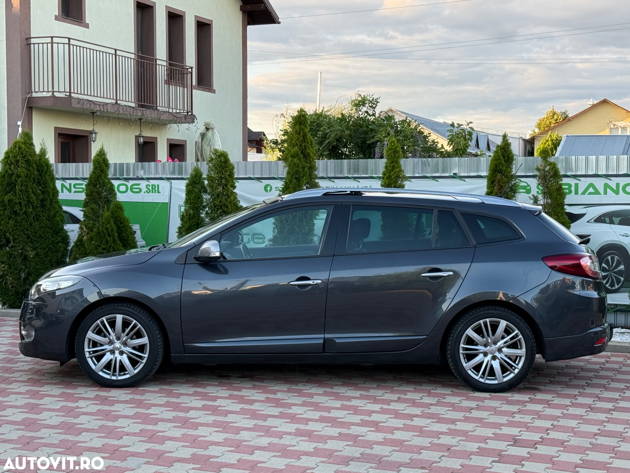 Renault Megane ENERGY dCi 110 GT LINE - 27