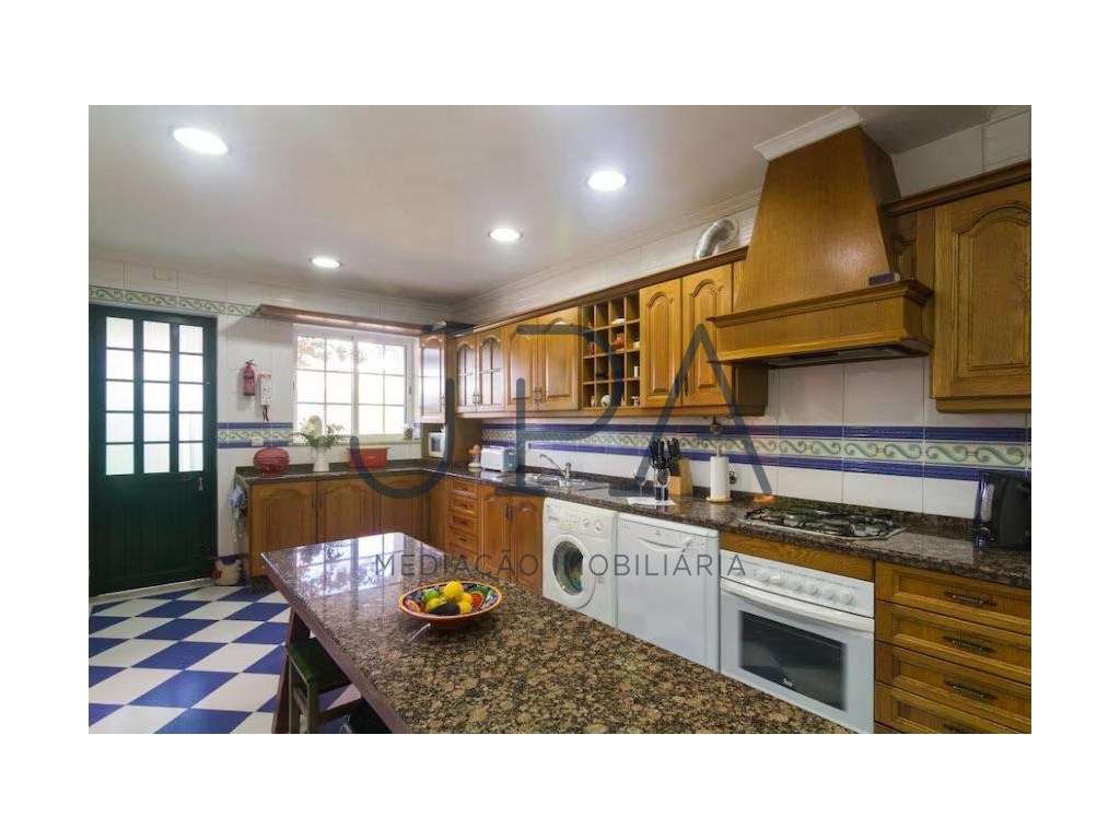 Moradia Isolada V4 +1 com Piscina e Garagem,Quinta do Sobral - Grande imagem: 3/51
