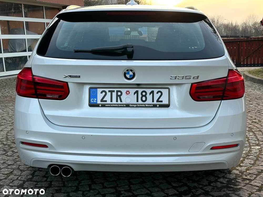 BMW Seria 3 335d Touring xDrive Luxury Line - 27
