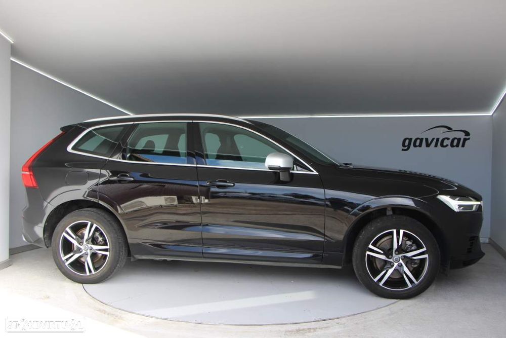 Volvo XC 60 2.0 T8 PHEV R-Design AWD - 21