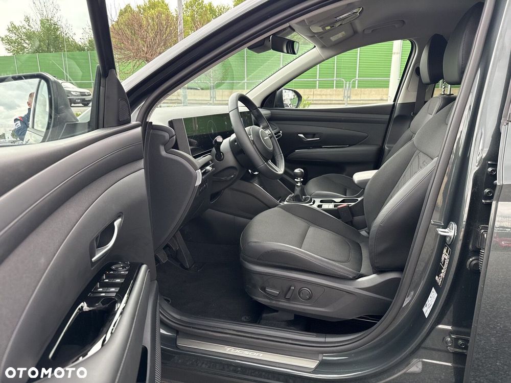 Hyundai Tucson 1.6 T-GDi Executive 2WD - 10