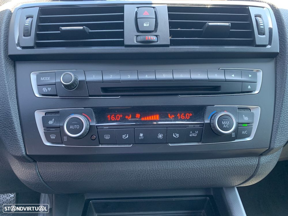 BMW 118 d Pack M - 27