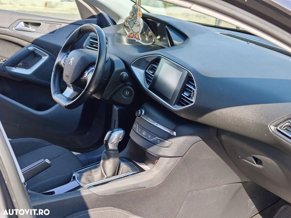 Peugeot 308 - 14