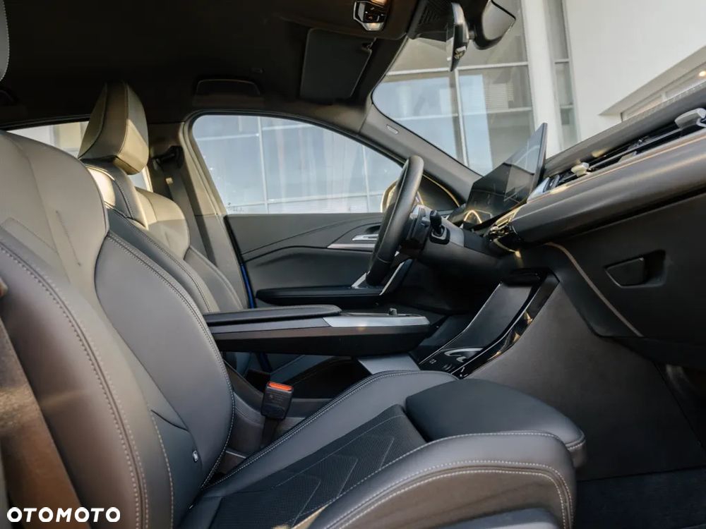 BMW X2 - 11
