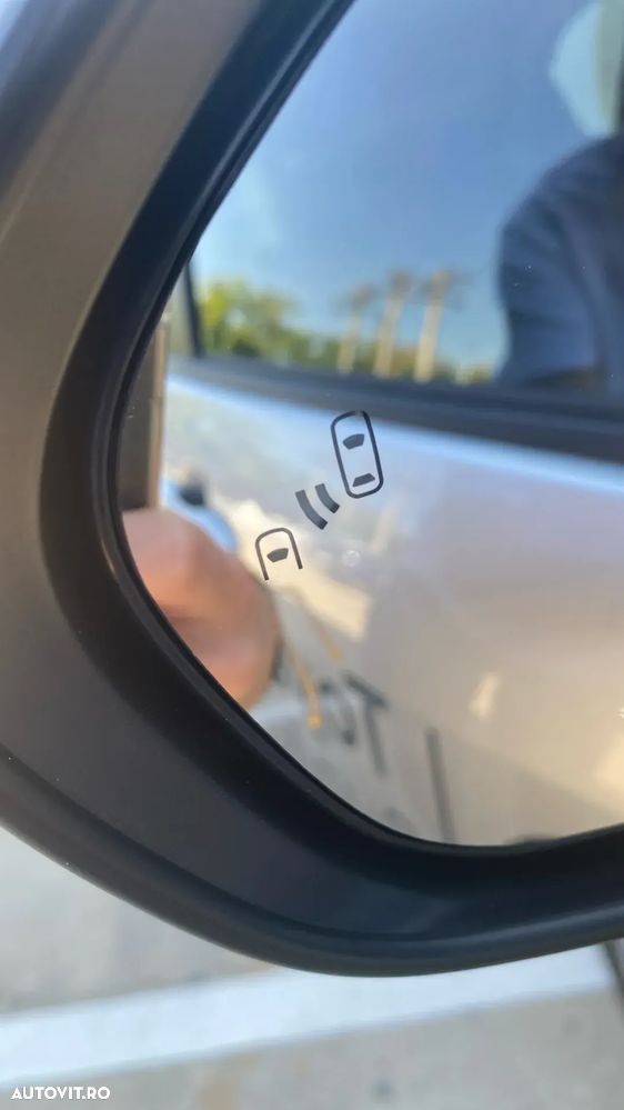 Toyota Yaris 1.5 VVT-i HSD Dynamic - 19