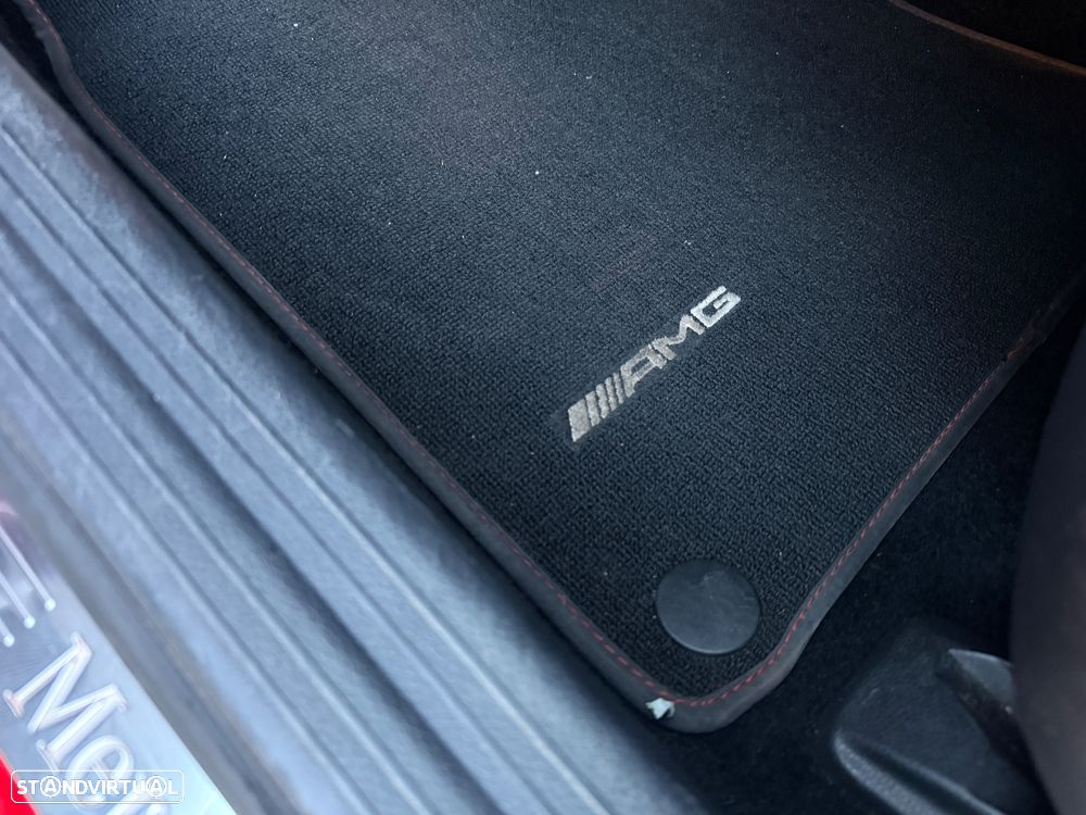 Mercedes-Benz A 200 d AMG Line - 18