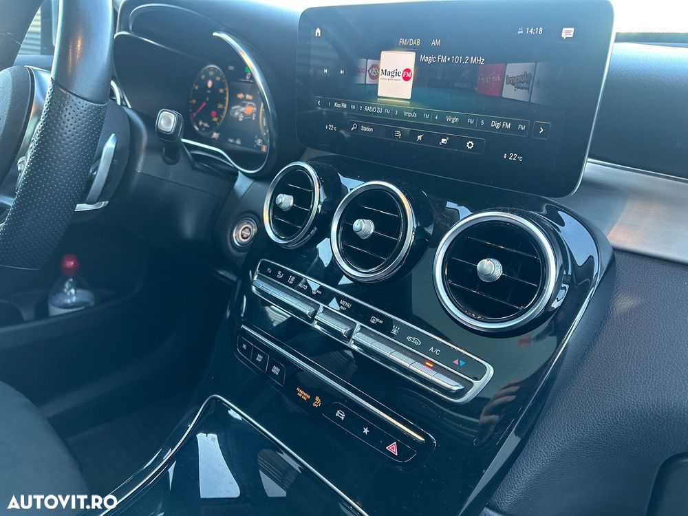 Mercedes-Benz GLC - 21