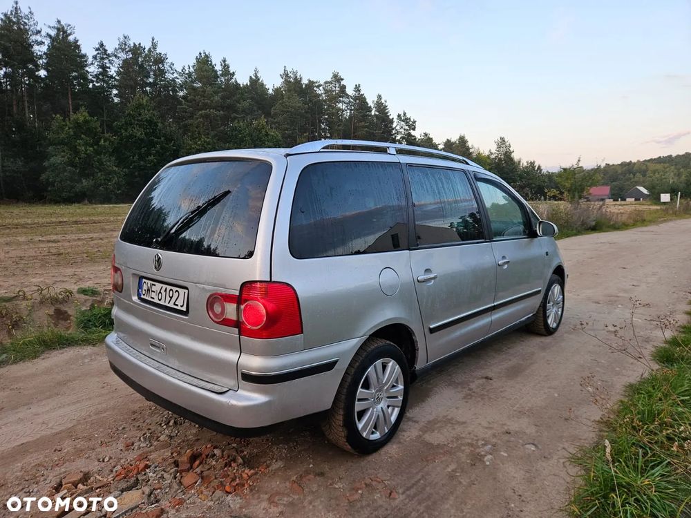 Volkswagen Sharan - 3
