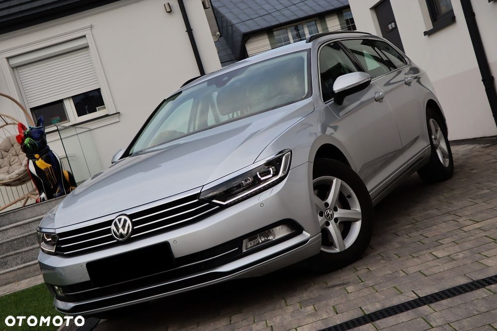 Volkswagen Passat 2.0 TDI SCR Comfortline DSG - 1