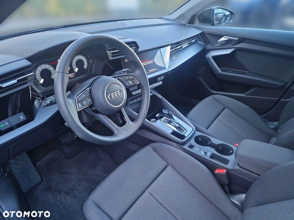 Audi A3 Sportback 30 TFSI mHEV S tronic - 10