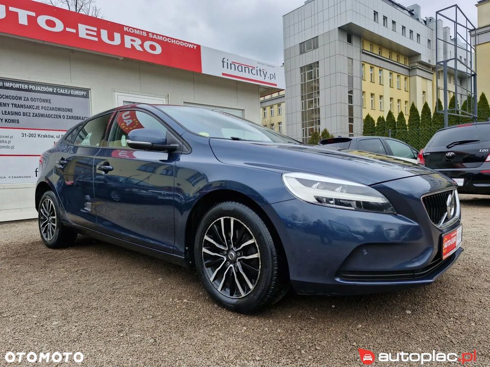 Volvo V40 D2 Momentum - 8