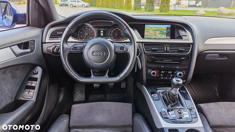 Audi A4 Avant 2.0 TFSI quattro S line Sportpaket - 21