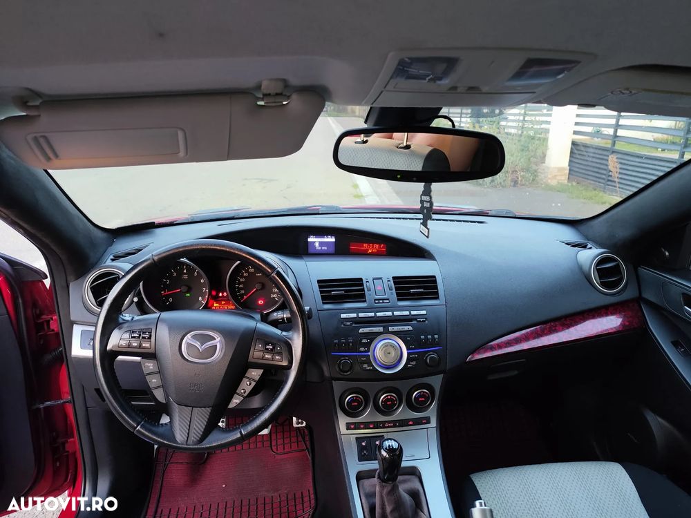 Mazda 3 - 7