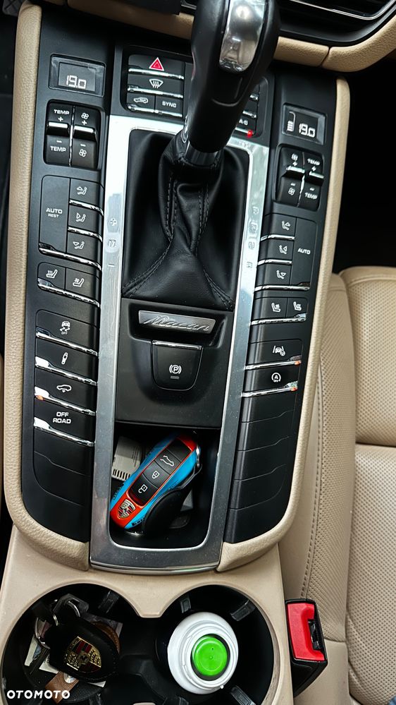 Porsche Macan S - 5