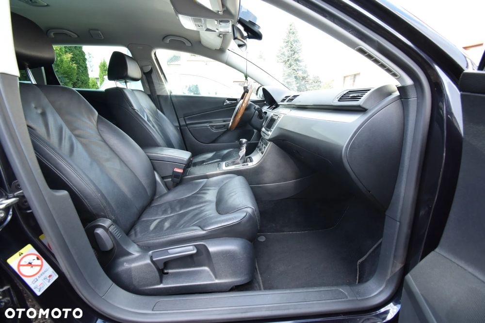 Volkswagen Passat 2.0 TDI 4Motion Individual - 19