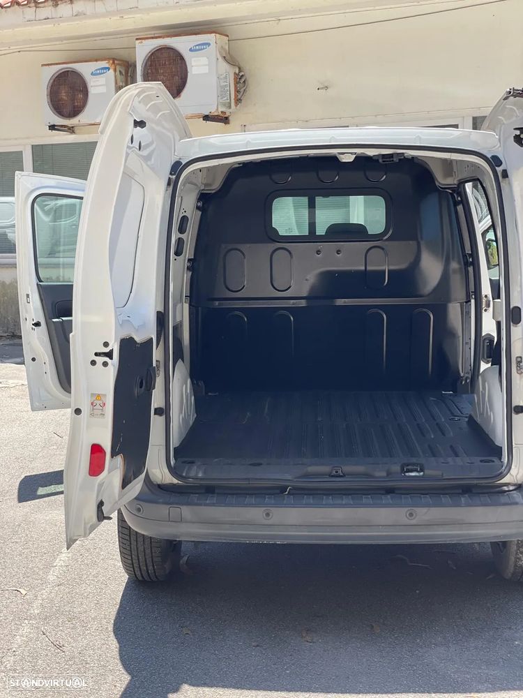 Renault KANGOO 1.5 dCi - 10