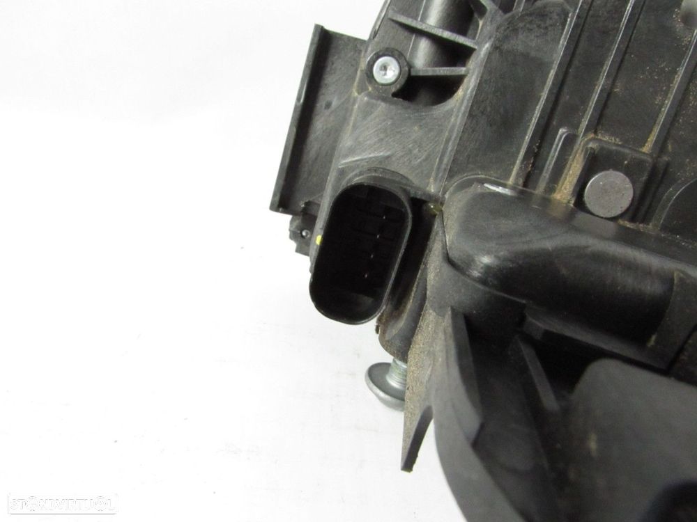 Fecho da porta Esquerdo/Frente Seminovo/ Original MERCEDES-BENZ C-CLASS (W205)/M... - 3