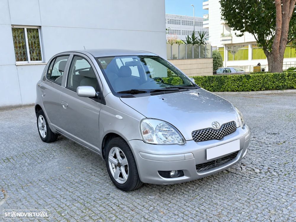 Toyota Yaris 1.0 In-Pack - 12