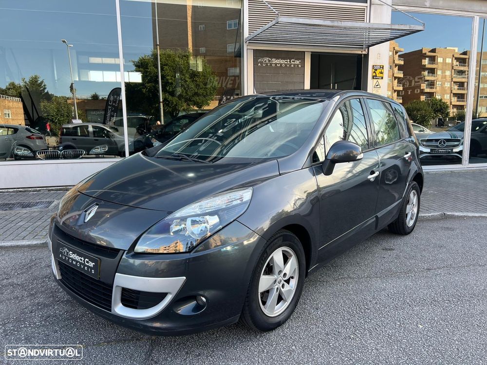 Renault Scénic 1.9 dCi FAP Dynamique - 1