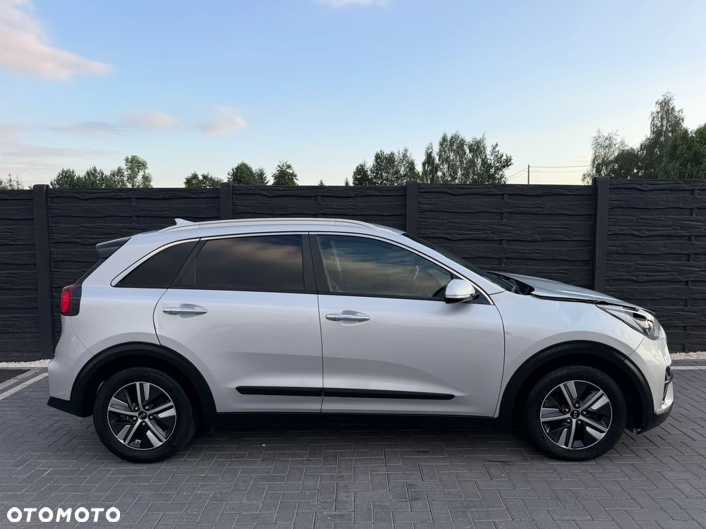 Kia Niro 1.6 GDI 2WD Vision - 29