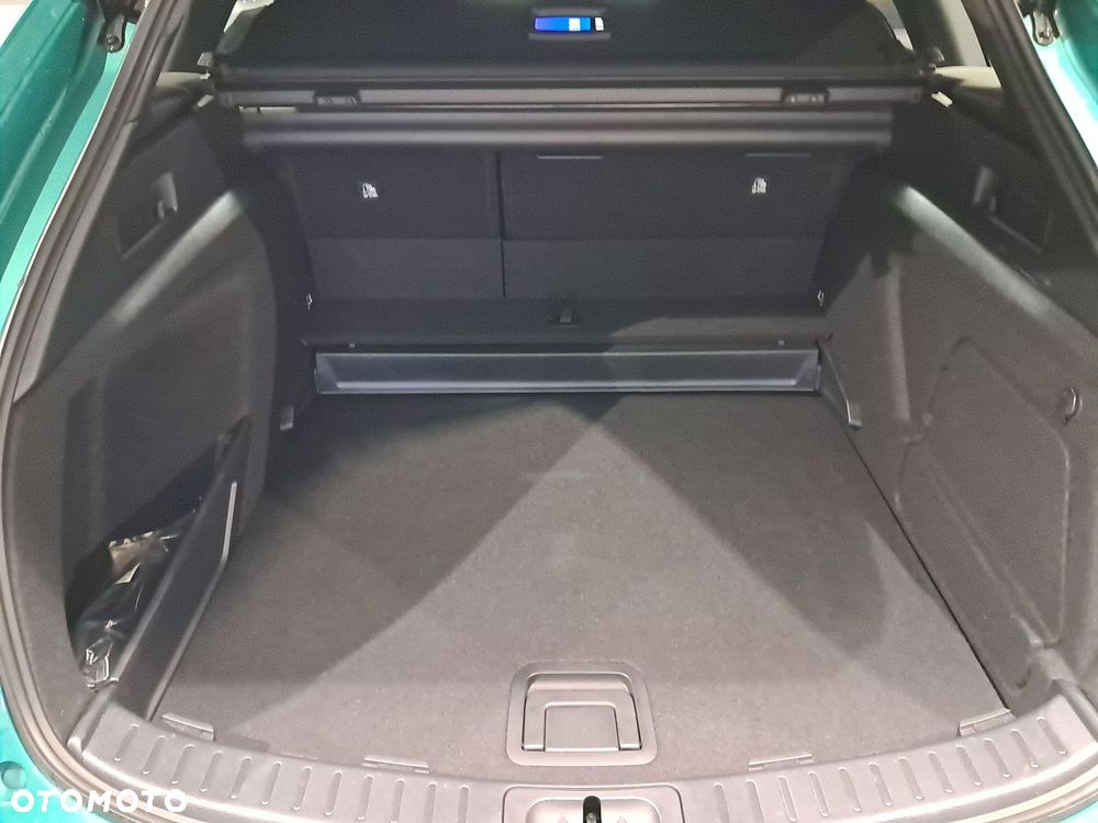 Toyota Corolla - 11