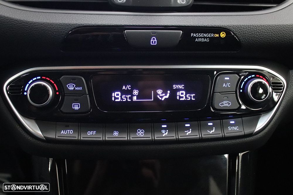 Hyundai i30 1.0 T-GDI Style Plus DCT - 12