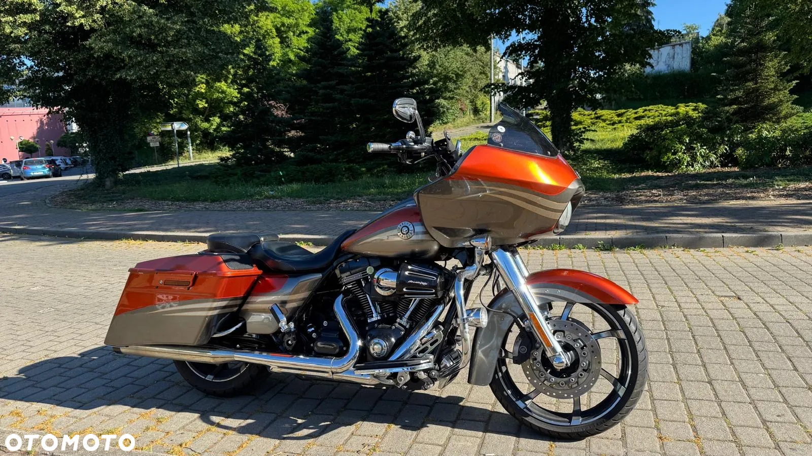 Harley-Davidson Touring Road Glide - 4