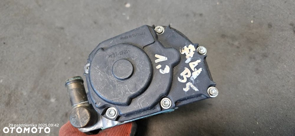 Przepustnica Audi A4 B5 VW Passat B5 1,6 1,8 20V 058133063B - 6