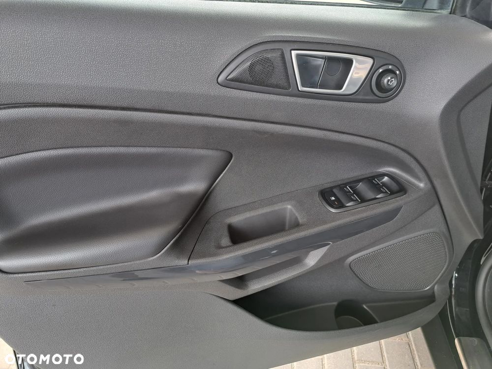 Ford EcoSport - 27