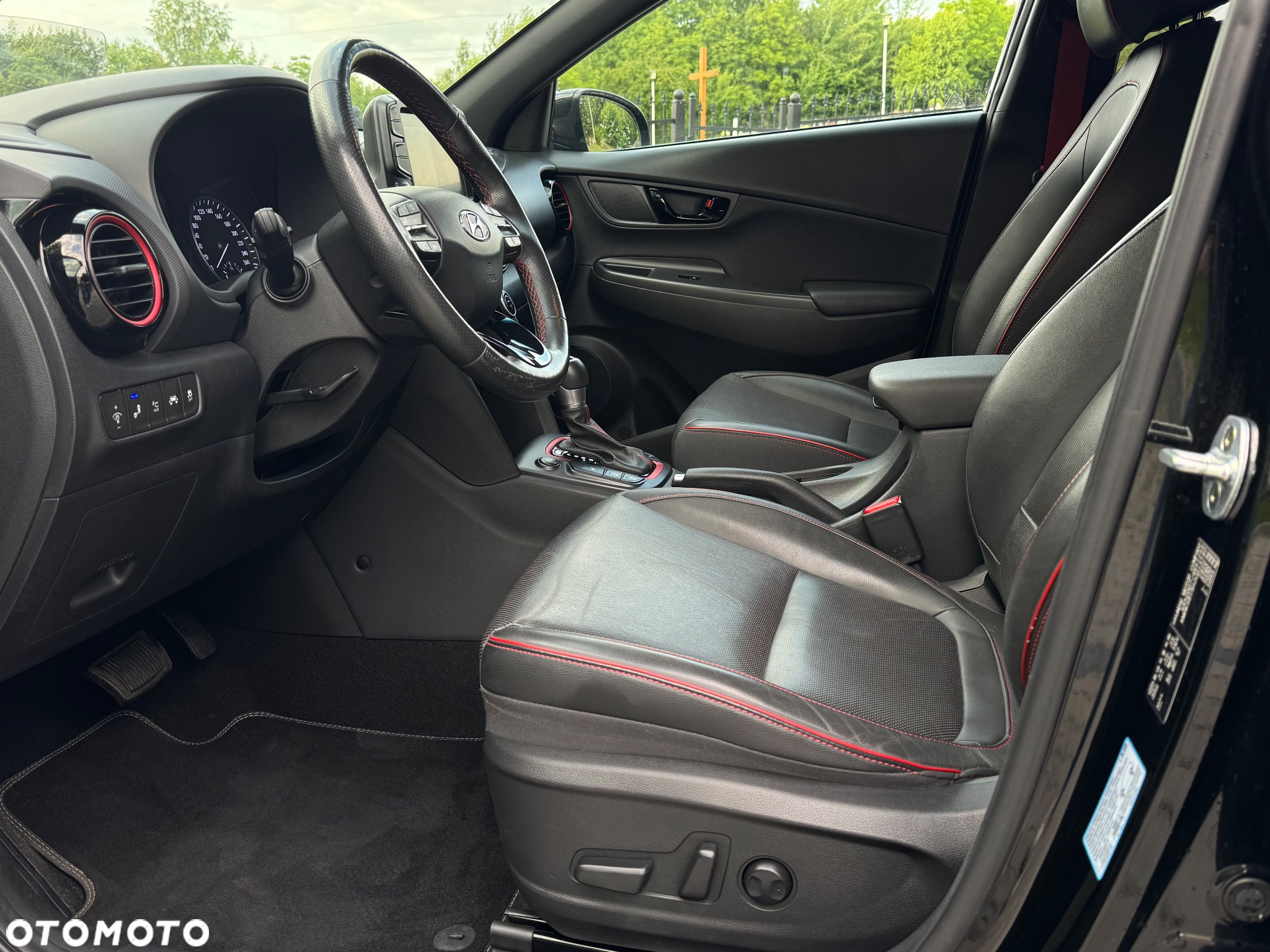 Hyundai Kona 1.6 T-GDI DCT Premium - 9