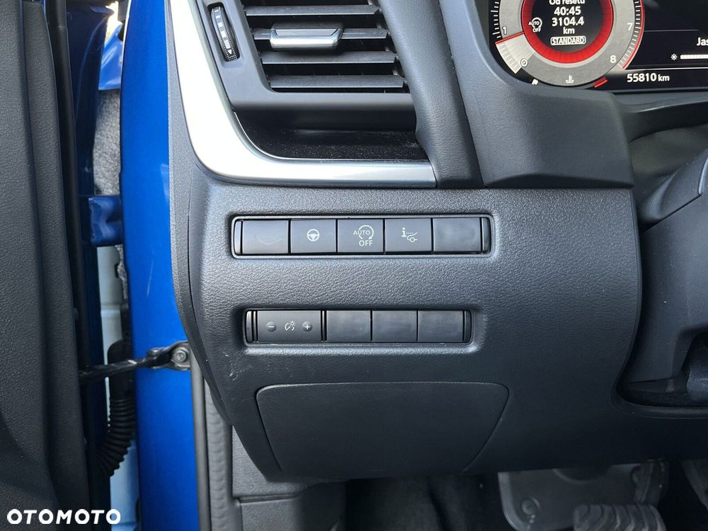 Nissan Qashqai 1.3 DIG-T mHEV N-Connecta Xtronic - 24