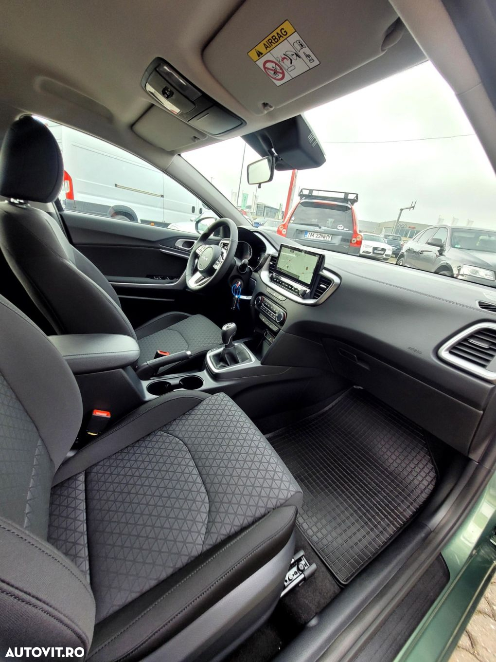 Kia Ceed - 17