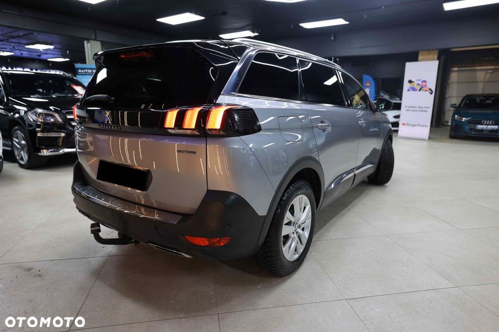 Peugeot 5008 PureTech 130 EAT8 Stop & Start GT - 9