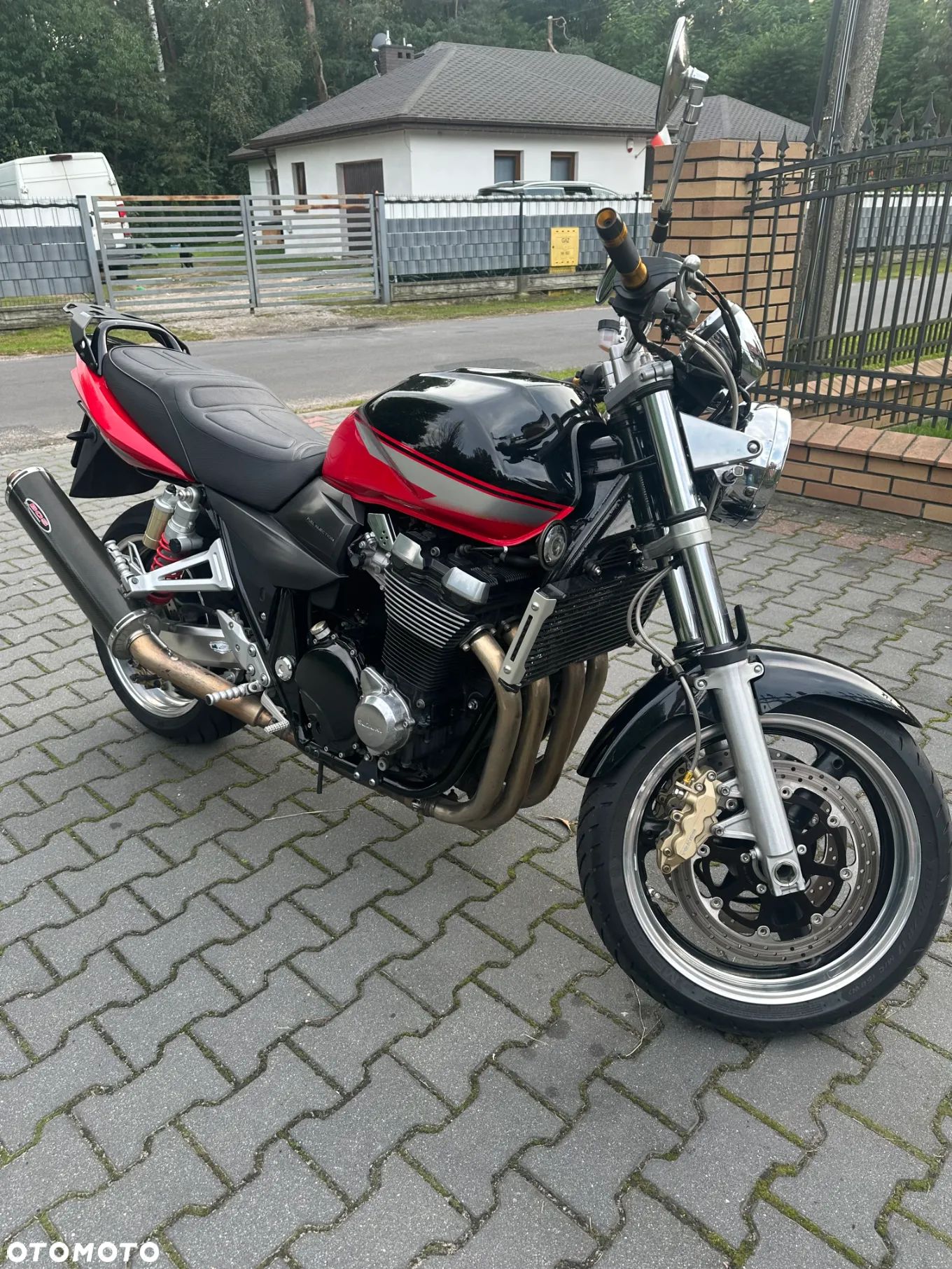Suzuki GSX - 1