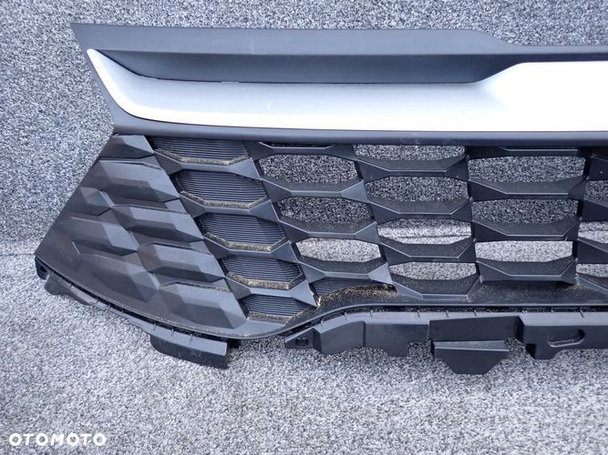 KIA SPORTAGE V 5 21- atrapa grill pod kamerę struktura - 6