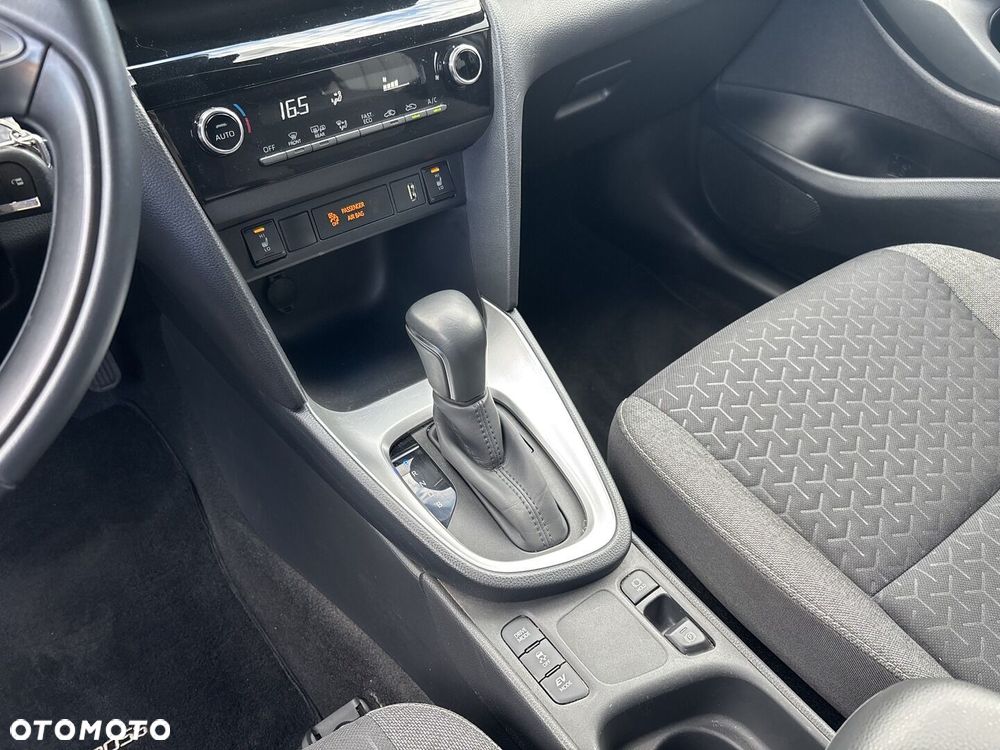 Toyota Yaris Cross - 18