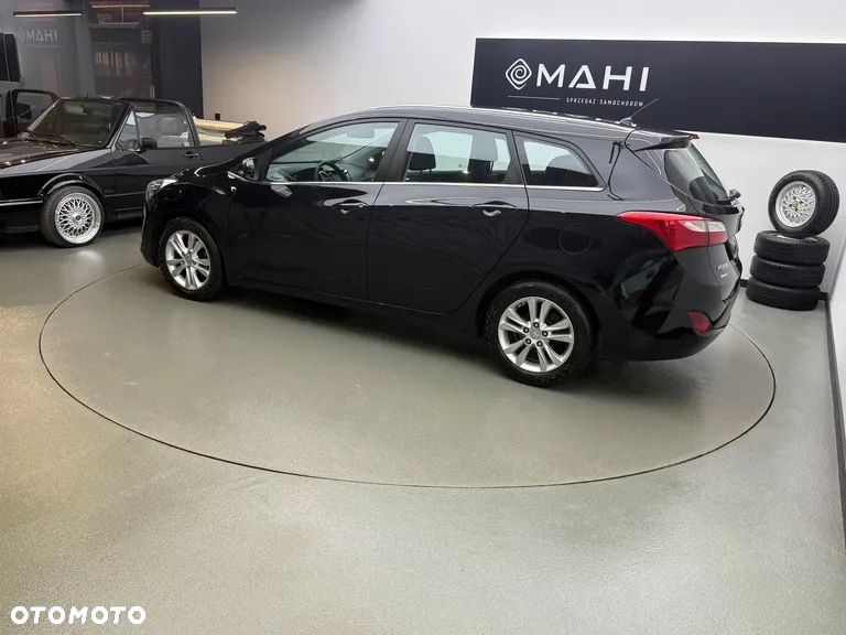 Hyundai i30 1.6 CRDI Trend - 8