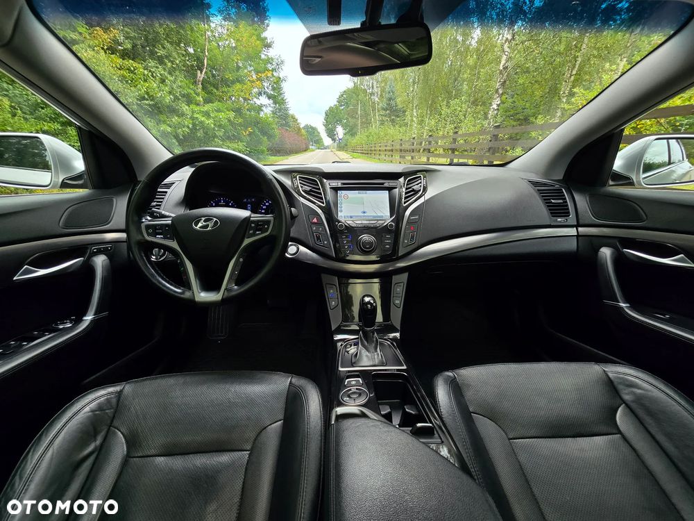 Hyundai i40 Kombi 1.7 CRDi DCT Premium - 7