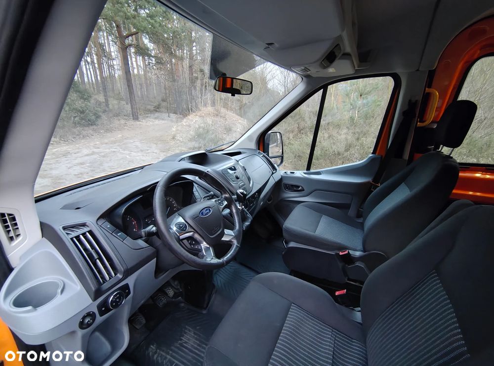Ford Transit - 10