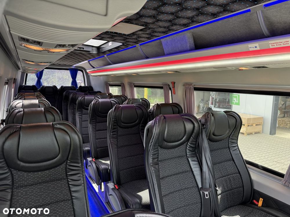 Mercedes-Benz Sprinter 519 3.0 V6 24 miejsca turystyczny - 15