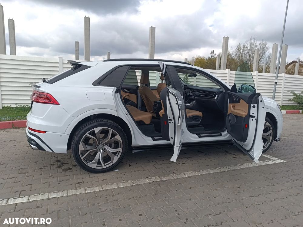 Audi Q8 ver-3-0-55-tfsi-quattro-tiptronic-mhev - 7