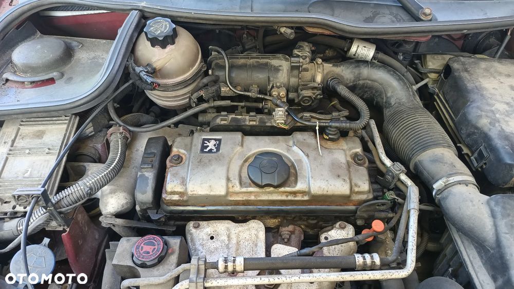 Peugeot 206 - 10